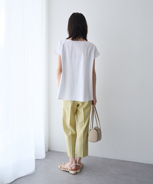 YECCA VECCA(イェッカヴェッカ)の「ピン付きドレープカットソー(Tシャツ/カットソー・レディース・チャコールグレー/オフホワイト/ブラック・FREE)」の7枚目の写真