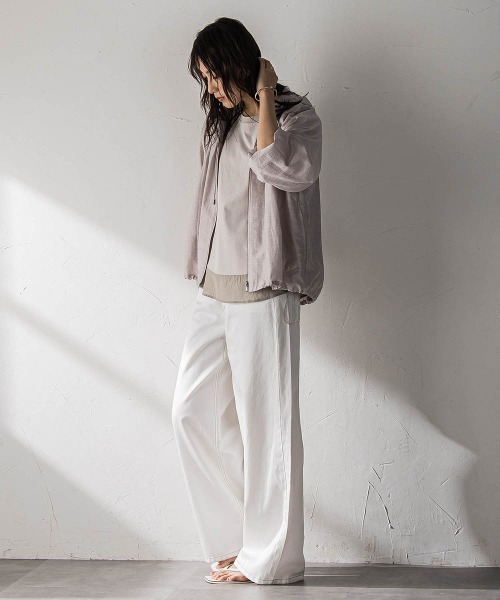 MAYSON GREY(メイソングレイ)の「ドライコットンラウンドヘムドルマンプルオーバー(Tシャツ/カットソー・レディース・ホワイト系その他/ブラック/ベージュ/カーキ・M)」の13枚目の写真