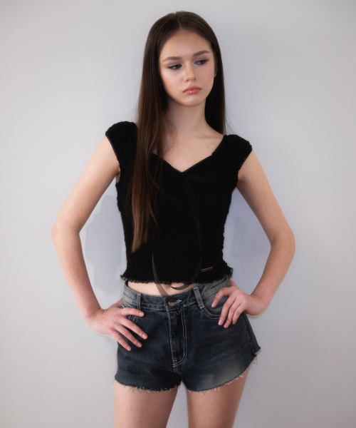 ROSEFRANTZ（ロゼフランツ）の「Chiffon Ribbon Crinkle Sleeveless [Black]（Tシャツ/カットソー・レディース・ブラック・SMALL/MEDIUM）」の5枚目の写真