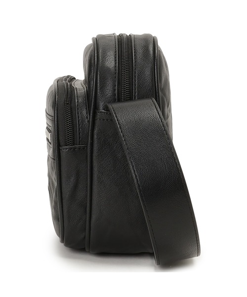 Guess(ゲス)の「MCCALL Camera Crossbody ショルダーバッグ メンズバッグ(ショルダーバッグ・メンズ・ブラック・ONE SIZE)」の15枚目の写真