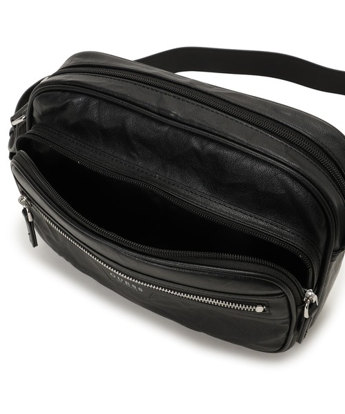 Guess(ゲス)の「MCCALL Camera Crossbody ショルダーバッグ メンズバッグ(ショルダーバッグ・メンズ・ブラック・ONE SIZE)」の7枚目の写真