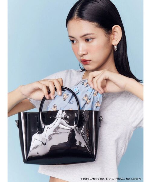 sanrio(サンリオ)の「【日焼けHello Kitty×EMODA】CLEAR SHOULDER BAG(ハンドバッグ・レディース・ブラック/ホワイト・FREE)」の20枚目の写真