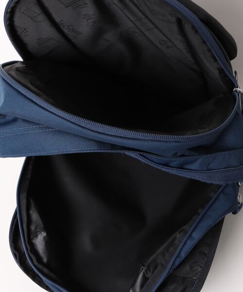 JANSPORT（ジャンスポーツ）の「【JANSPORT】ENVOY（バックパック/リュック・メンズ・ネイビー/ベージュ・FREE）」の6枚目の写真