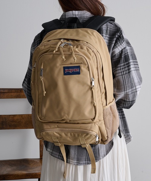 JANSPORT(ジャンスポーツ)の「【JANSPORT】ENVOY(バックパック/リュック・メンズ・ネイビー/ベージュ・FREE)」の2枚目の写真