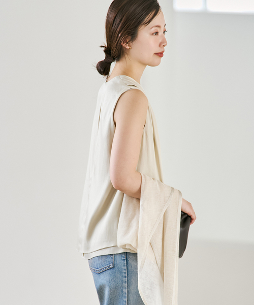 plage(プラージュ)の「minimal satin ブラウス(シャツ/ブラウス・レディース・アイボリー/カーキ・FREE)」の17枚目の写真