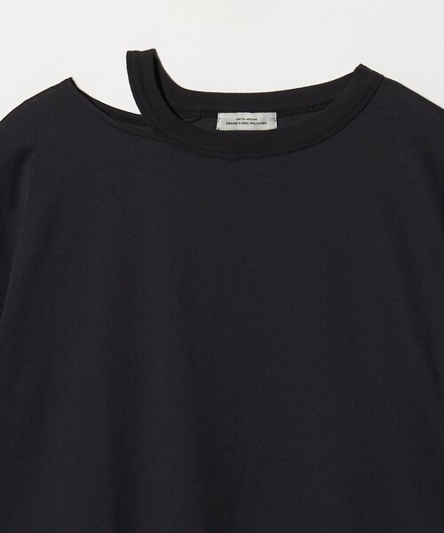 green label relaxing(グリーンレーベルリラクシング)の「デコルテスリット Tシャツ 吸水速乾(Tシャツ/カットソー・レディース・ブラック/ロイヤルブルー/オフホワイト/ダークブラウン・FREE)」の17枚目の写真