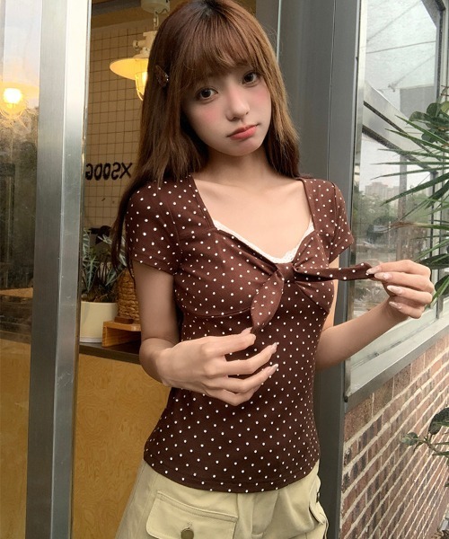 gossip！ロサンゼルス（ゴシップロサンゼルス）の「【Y2Kガーリー】 ドット柄レース切り替えフロントリボントップス（Tシャツ/カットソー・レディース・ドット・M）」の17枚目の写真