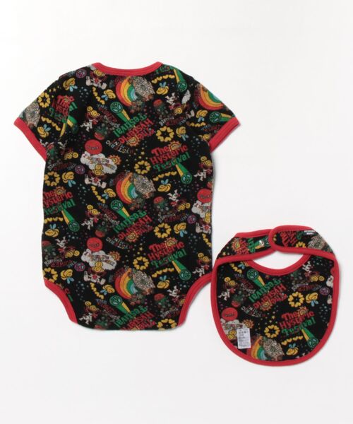 HYSTERIC MINI（ヒステリックミニ）の「The Hysteric festival総柄 半袖ロンパース RVロンパースセット（ロンパース・キッズ・その他・80/70）」の2枚目の写真