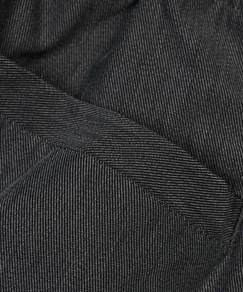 The DUFFER of ST.GEORGE(ザダファーオブセントジョージ)の「『WONDER SHAPE』Triporous:360°全方向高伸縮『ワンダーシェイプ』抗菌・消臭機能 スリムテーパードパンツ(スラックス・メンズ・チャコールグレー/ブラック・X-LARGE/LARGE/MEDIUM/SMALL)」の15枚目の写真
