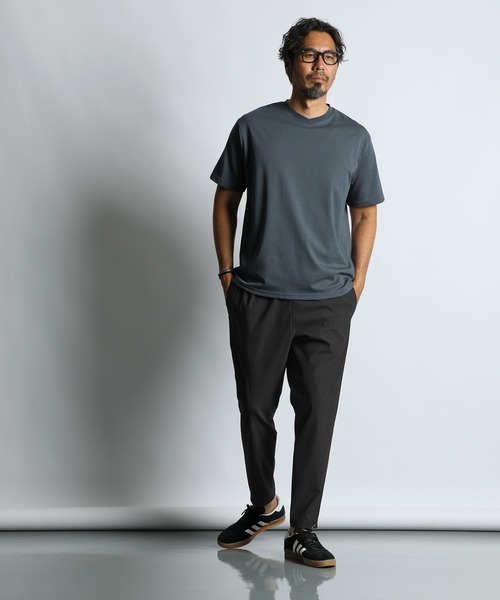 The DUFFER of ST.GEORGE(ザダファーオブセントジョージ)の「『WONDER SHAPE』Triporous:360°全方向高伸縮『ワンダーシェイプ』抗菌・消臭機能 スリムテーパードパンツ(スラックス・メンズ・チャコールグレー/ブラック・X-LARGE/LARGE/MEDIUM/SMALL)」の4枚目の写真