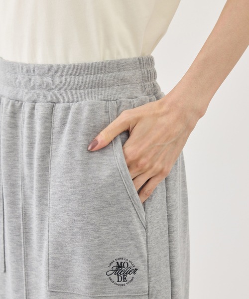 ROPE' PICNIC（ロペピクニック）の「ラメ入りミニ裏毛アイラインスカート/汗染み防止・セットアップ対応（スカート・レディース・グレー系その他/チャコールグレー/ライトグレー・M/L）」の20枚目の写真