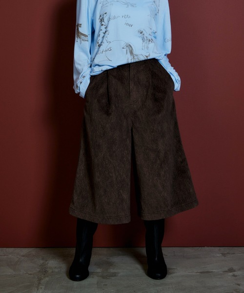 MAISON SPECIAL(メゾンスペシャル)の「【2026Autumn PRE-ORDER】Haircalf-Like Work Shorts/ハラコライクワークショーツ(その他パンツ・レディース・ベージュ/グリーン/ブラウン・38/36)」の4枚目の写真