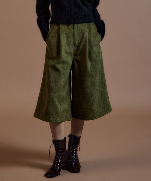 MAISON SPECIAL(メゾンスペシャル)の「【2026Autumn PRE-ORDER】Haircalf-Like Work Shorts/ハラコライクワークショーツ(その他パンツ・レディース・ベージュ/グリーン/ブラウン・38/36)」の6枚目の写真
