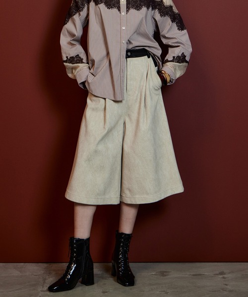 MAISON SPECIAL(メゾンスペシャル)の「【2026Autumn PRE-ORDER】Haircalf-Like Work Shorts/ハラコライクワークショーツ(その他パンツ・レディース・ベージュ/グリーン/ブラウン・38/36)」の5枚目の写真