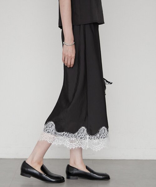 LOUNGEDRESS(ラウンジドレス)の「《セットアップ可》ミモレレースナロースカート(スカート・レディース・ベージュ/ブラック/ピンク・FREE)」の7枚目の写真