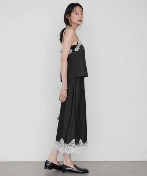 LOUNGEDRESS(ラウンジドレス)の「《セットアップ可》ミモレレースナロースカート(スカート・レディース・ベージュ/ブラック/ピンク・FREE)」の11枚目の写真