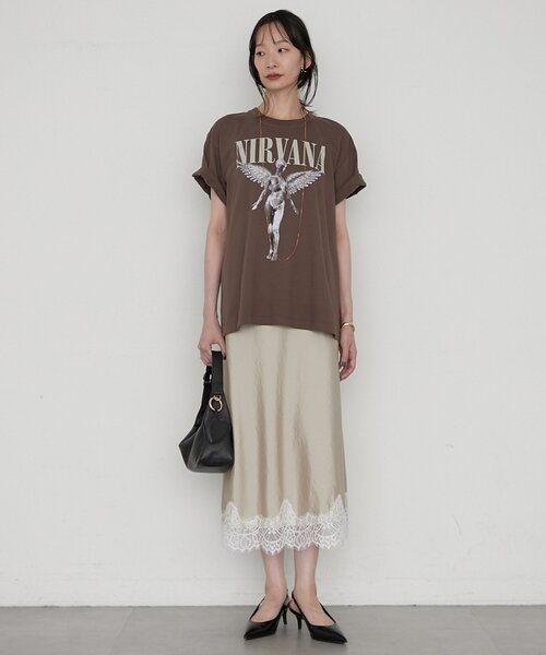 LOUNGEDRESS(ラウンジドレス)の「《セットアップ可》ミモレレースナロースカート(スカート・レディース・ベージュ/ブラック/ピンク・FREE)」の17枚目の写真