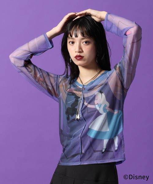 PAGEBOY(ページボーイ)の「Disney【ふしぎの国のアリス】ソウガラシアートップス(Tシャツ/カットソー・レディース・ホワイト系その他/ブルー系その他・FREE)」の18枚目の写真