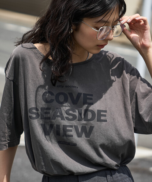 FREAK'S STORE(フリークスストア)の「ルーズネック ピグメントロゴTシャツ(Tシャツ/カットソー・レディース・チャコール/ネイビー/ピンク・フリ-)」の11枚目の写真
