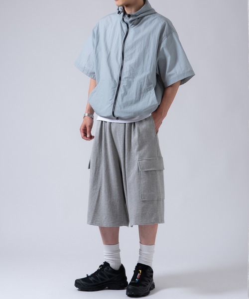 OXA(オグザ)の「ワイドシルエット スウェットカーゴショートパンツ ハーフパンツ OXA(その他パンツ・メンズ・グレー/ブラック・FREE)」の12枚目の写真