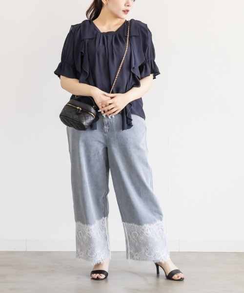 CLETTE(クレット)の「肩リボンフリルブラウス(シャツ/ブラウス・レディース・サックスブルー/ネイビー/ブラウン・3L/LL/4L)」の13枚目の写真