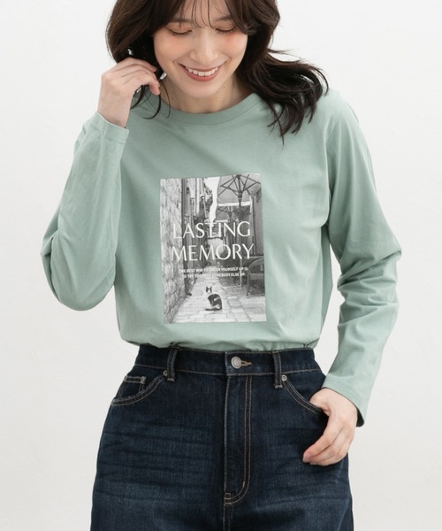 Honeys(ハニーズ)の「フォトプリントTシャツ(Tシャツ/カットソー・レディース・オフホワイト/モカ/ブラック/ダークグリーン系1/ダークオレンジ・L/M/LL)」の12枚目の写真