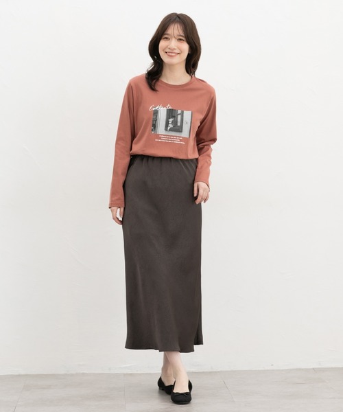 Honeys(ハニーズ)の「フォトプリントTシャツ(Tシャツ/カットソー・レディース・オフホワイト/モカ/ブラック/ダークグリーン系1/ダークオレンジ・L/M/LL)」の13枚目の写真