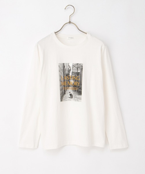Honeys(ハニーズ)の「フォトプリントTシャツ(Tシャツ/カットソー・レディース・オフホワイト/モカ/ブラック/ダークグリーン系1/ダークオレンジ・L/M/LL)」の17枚目の写真
