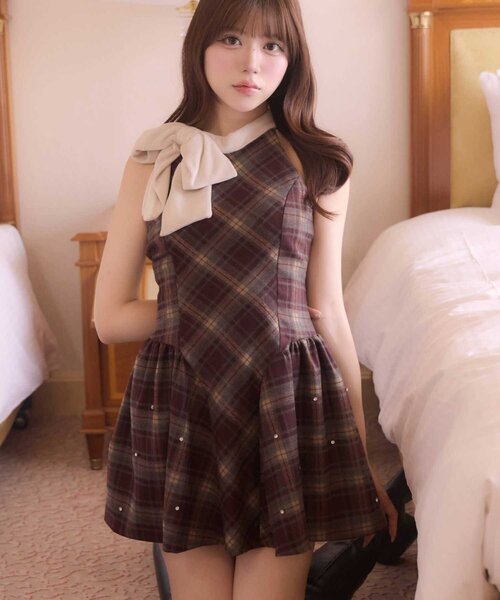 Belle Charme（ベルシャルム）の「【Belle Charme】Velour Ribbon Jewel Onepiece（ワンピース・レディース・グレー/ボルドー/ブラック・FREE）」の22枚目の写真