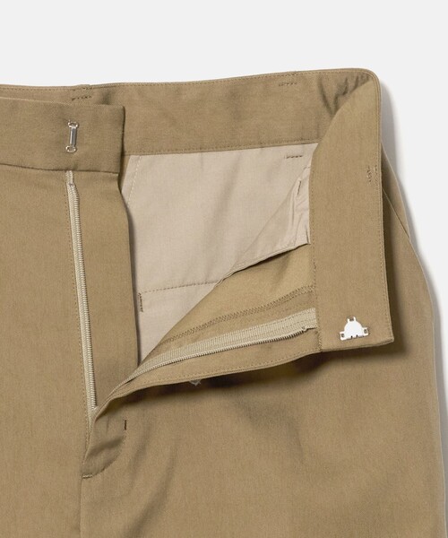 MARW UNITED ARROWS(マルゥ ユナイテッドアローズ)の「<MARW UNITED ARROWS>タック テーパード パンツ(スラックス・レディース・ネイビー/モカ・38/36)」の16枚目の写真