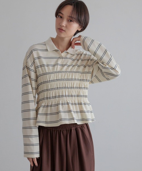 LOWRYS FARM（ローリーズファーム）の「【選べるSHORT&LONG丈】ギャザーポロLS 1067158（ポロシャツ・レディース・ネイビー/ホワイト/ブラウン・SHORT/LONG）」の7枚目の写真