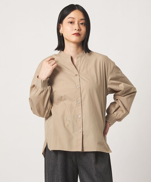 A DAY IN THE LIFE UNITED ARROWS(アデイインザライフユナイテッドアローズ)の「スキッパー ボリュームスリーブ ブラウス <A DAY IN THE LIFE>(シャツ/ブラウス・レディース・シャーベット/ネイビー/ベージュ/ダークグレー・FREE)」の1枚目の写真