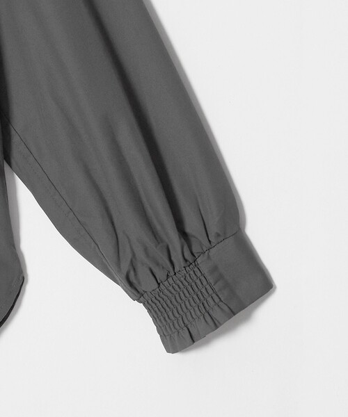 A DAY IN THE LIFE UNITED ARROWS(アデイインザライフユナイテッドアローズ)の「スキッパー ボリュームスリーブ ブラウス <A DAY IN THE LIFE>(シャツ/ブラウス・レディース・シャーベット/ネイビー/ベージュ/ダークグレー・FREE)」の12枚目の写真