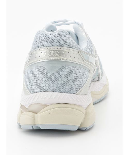 emmi（エミ）の「【ASICS】GEL-CUMULUS 16（スニーカー・レディース・ライトブルー・25/23.5/24/24.5/23）」の4枚目の写真