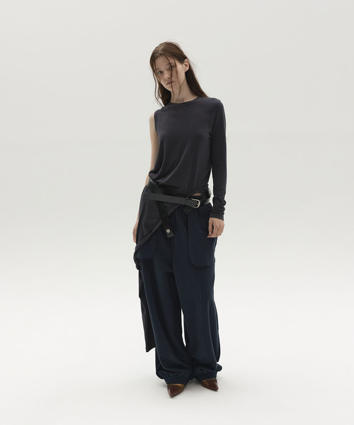 LCDC TM(エルシーディーシーティーエム)の「DIAGONAL WRAP TOP (ネイビー)(Tシャツ/カットソー・レディース・その他・OS)」の1枚目の写真