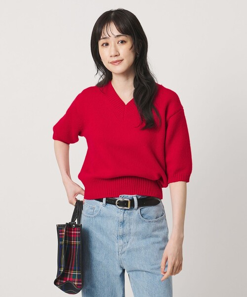 UNITED ARROWS(ユナイテッドアローズ)の「CA/W ハーフスリーブ Vネック ニット(ニット/セーター・レディース・レッド/グレー系/ネイビー・FREE)」の5枚目の写真