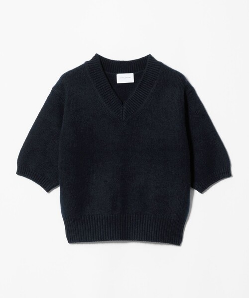 UNITED ARROWS(ユナイテッドアローズ)の「CA/W ハーフスリーブ Vネック ニット(ニット/セーター・レディース・レッド/グレー系/ネイビー・FREE)」の16枚目の写真