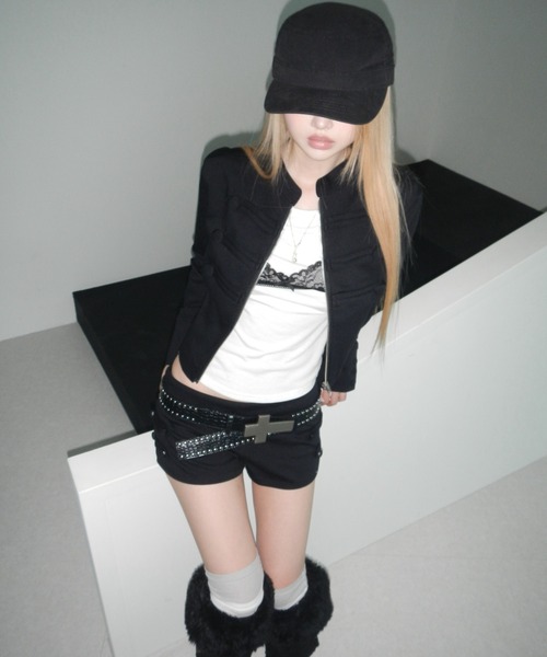 THEAIRTOWN(ジエアタウン)の「embo napoleon crop jk(その他アウター・レディース・ブラック/グレー・FREE)」の13枚目の写真