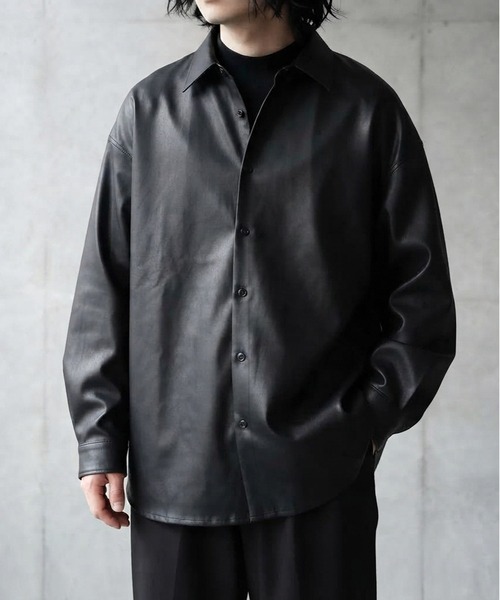 JOHNNY WOLF(ジョニーウルフ)の「LAUDA ルーズ フェイクレザー シャツ(シャツ/ブラウス・メンズ・ブラック・XL/L/M)」の2枚目の写真