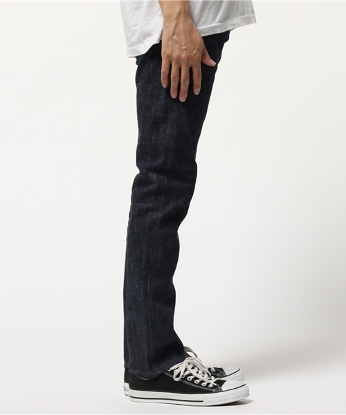 quadro（クオドロ）の「ハイライズシンチューブワンウォッシュデニム（デニムパンツ・メンズ・ワンウォッシュ・SMALL/MEDIUM/LARGE）」の16枚目の写真