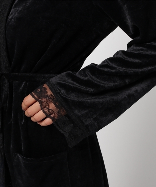 WEGO（ウィゴー）の「WEGO/ベロアレースガウン（シャツ/ブラウス・レディース・ブラック/ピンク・FREE）」の7枚目の写真