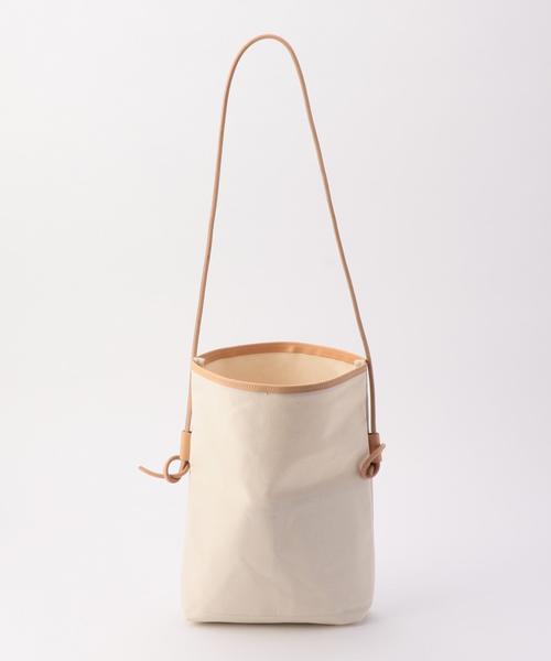 amiacalva（アミアカルヴァ）の「AMIACALVA: SHIPS別注 キャンバス サコッシュ(ショルダーバッグ)（ショルダーバッグ・メンズ・ブラック/ホワイト・ONE SIZE）」の11枚目の写真