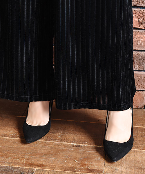 Luz Llena(ラズレナ)の「プリーツ風ベロアワイドパンツ(その他パンツ・レディース・ブラック/カーキ/オレンジ・MEDIUM)」の6枚目の写真