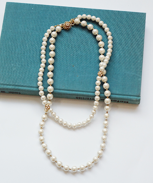 laboratory work（ラボラトリーワーク）の「ダブルパール 　ネックレス　【結婚式】（ネックレス・レディース・アイボリー/オフホワイト・フリー/MEDIUM）」の9枚目の写真