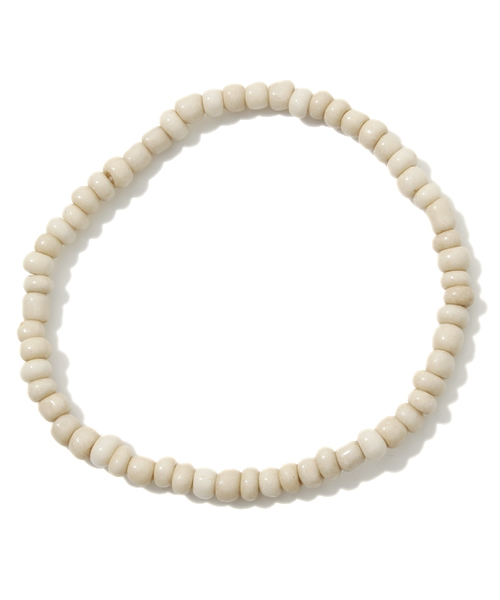 coen(コーエン)の「カラービーズブレスレット(ブレスレット・レディース・ブラック/ナチュラル/ブラウン/レッド/オレンジ/イエロー/ライム/ターコイズブルー/その他1/その他2/その他3/その他4・フリー)」の4枚目の写真