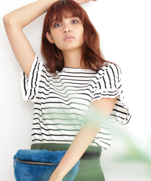 FREE'S MART(フリーズマート)の「フリルスリーブカットソー(Tシャツ/カットソー・レディース・ブラック/ホワイト/ホワイト系その他/ブラウン/ブルー・FREE)」の1枚目の写真