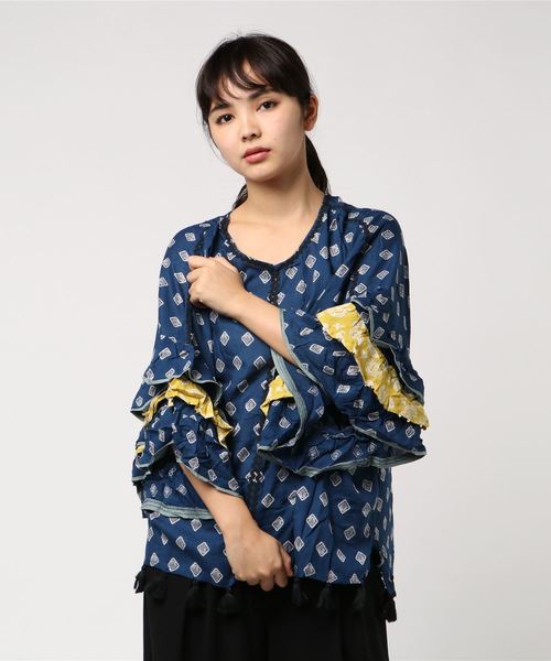 チャイハネ（チャイハネ）の「【チャイハネ】木版風プリントフレアスリーブブラウス（シャツ/ブラウス・レディース・ネイビー/ブラウン/マスタード・FREE）」の6枚目の写真