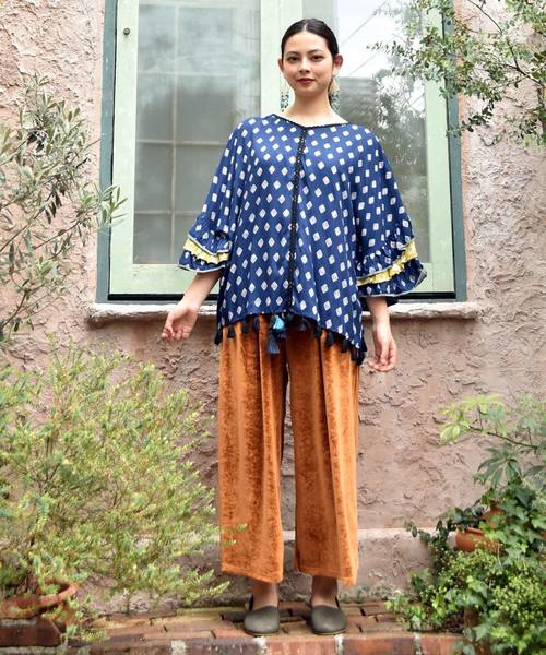 チャイハネ（チャイハネ）の「【チャイハネ】木版風プリントフレアスリーブブラウス（シャツ/ブラウス・レディース・ネイビー/ブラウン/マスタード・FREE）」の7枚目の写真