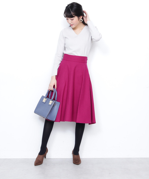 N.（N. Natural Beauty Basic）（エヌエヌナチュラルビューティーベーシック）の「ウォーム総針Ｖネックニット（ニット/セーター・レディース・ホワイト/ブラック/グレー/ホワイト系その他/パープル/ピンク・MEDIUM）」の15枚目の写真