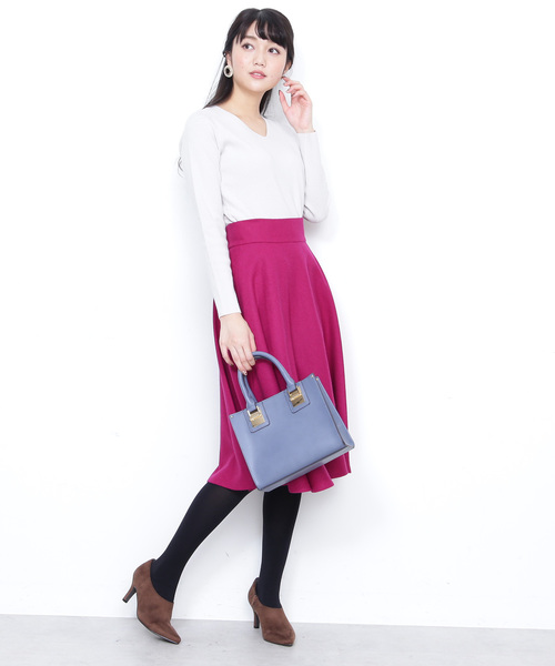 N.（N. Natural Beauty Basic）（エヌエヌナチュラルビューティーベーシック）の「ウォーム総針Ｖネックニット（ニット/セーター・レディース・ホワイト/ブラック/グレー/ホワイト系その他/パープル/ピンク・MEDIUM）」の8枚目の写真